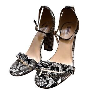 IDIFU High heels black & white faux snakeskin strappy dressy sandals US 9.5M
